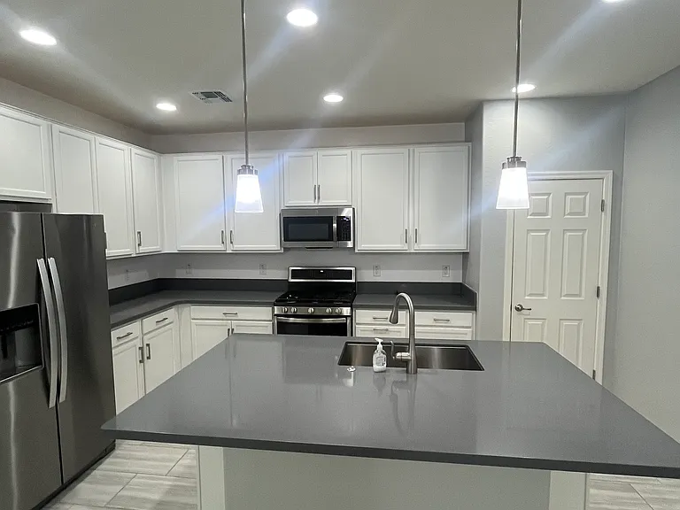 21013 W Almeria Rd — Photo 20