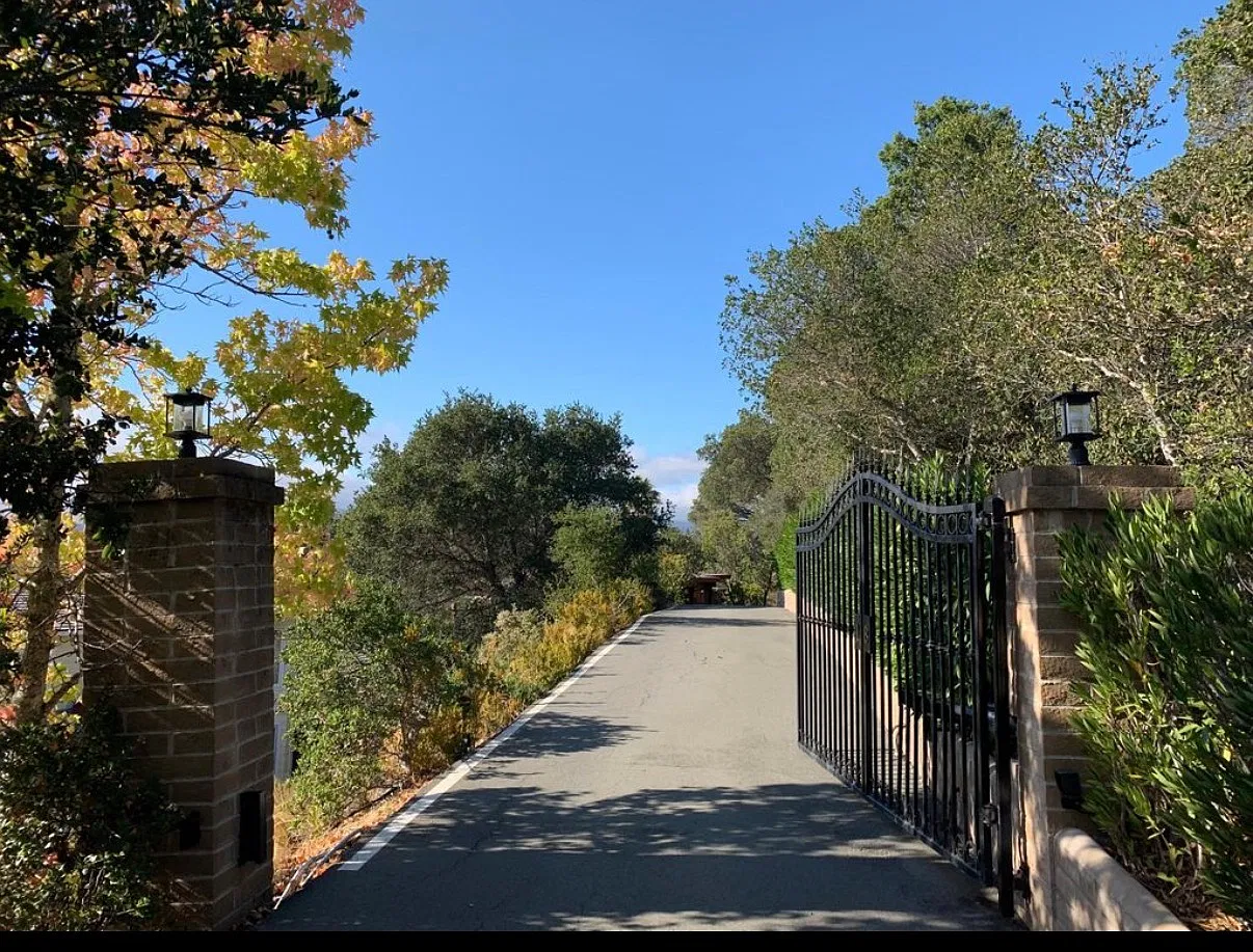 4 bed, 3.5 bath, 3306 sqft, $8,500 — Photo 4