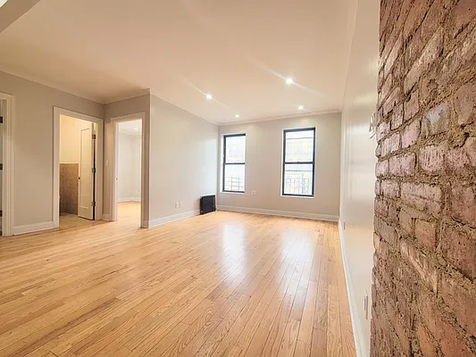 Rented by Bruma Realty LLC | media 1