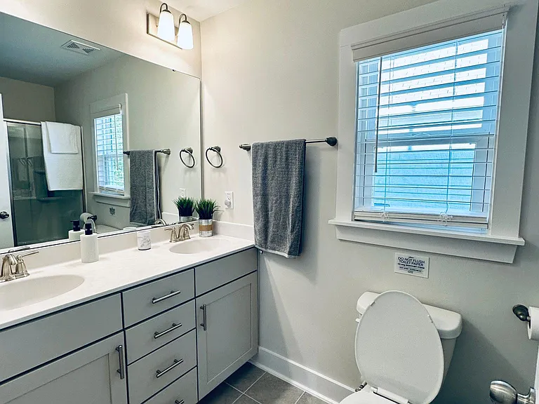 1002 Linwood Ave — Photo 34
