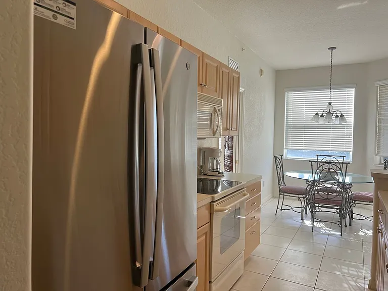 4430B Corso Venetia Blvd — Photo 14
