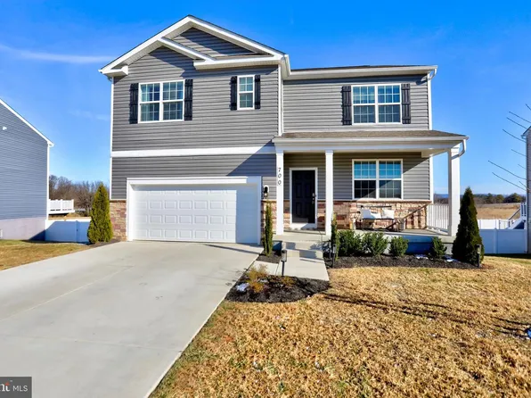 700 Weeks Ct, Berryville, VA 22611