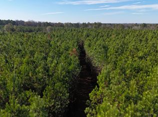 4 Cleghorn Dr, Tallassee, AL 36078