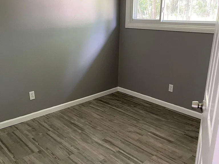 2914 Bainbridge St — Photo 12