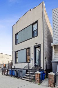 118 Kingsland Ave, Brooklyn, NY, 11222