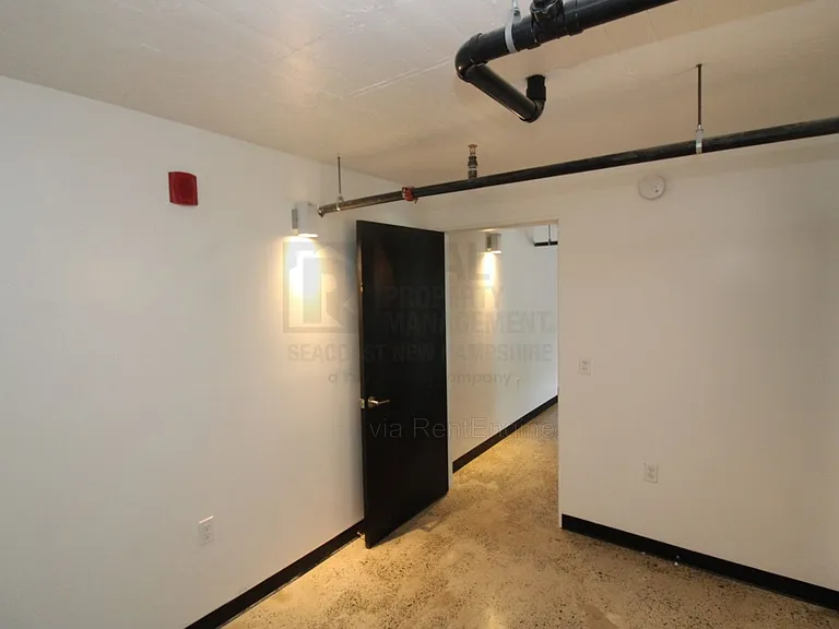 710 Main St #3-E — Photo 11