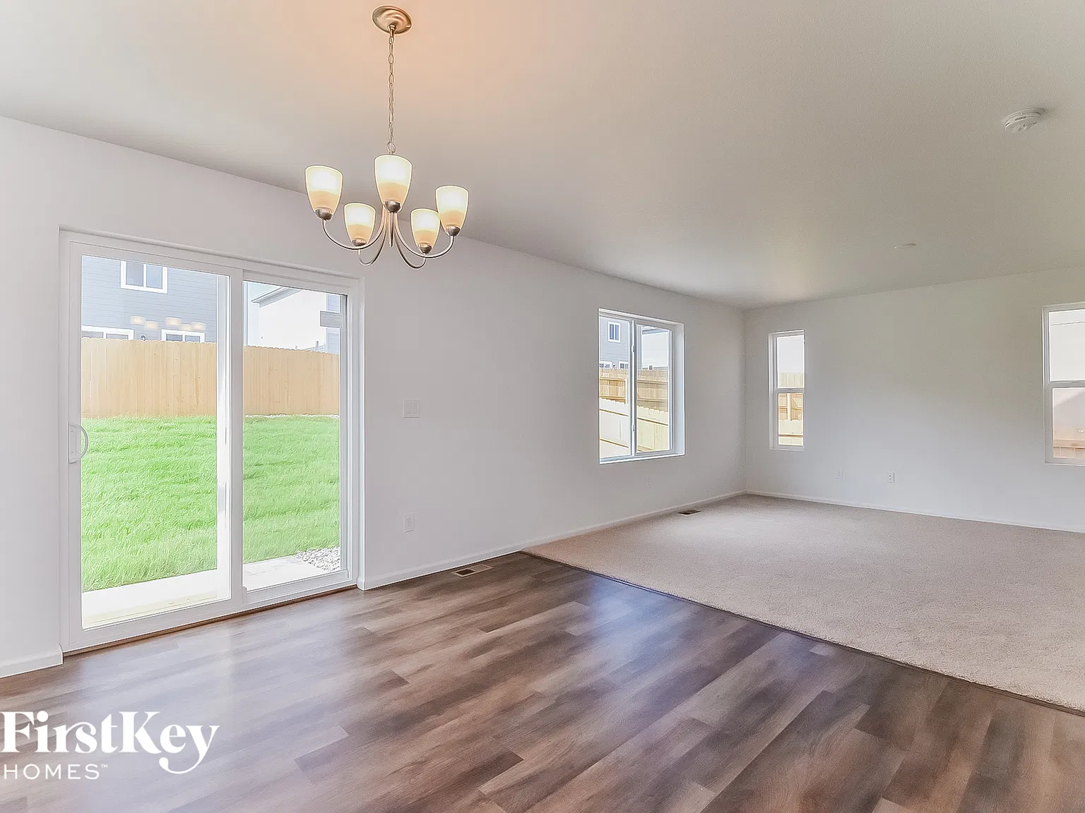 3 bed, 2.5 bath, 1383 sqft, $2,675 — Photo 4