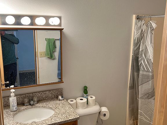 5th image of 4680 Vasey Ave #2