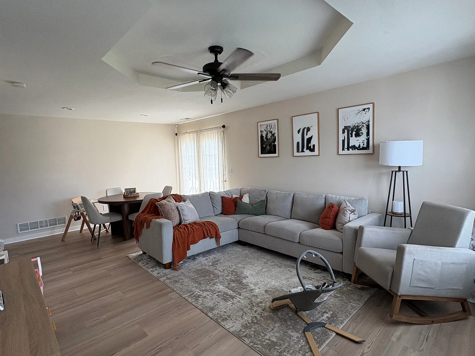 3 bed, 1216 sqft, $1,500 — Photo 4