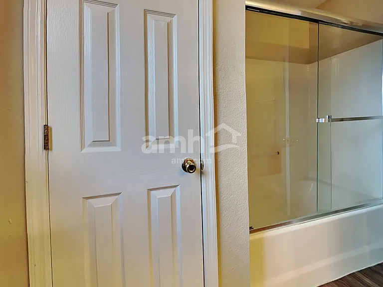 1438 Blues Creek Dr — Photo 10