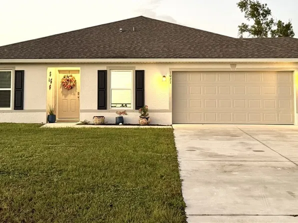 1027 NE 32nd Ln, Cape Coral, FL 33909
