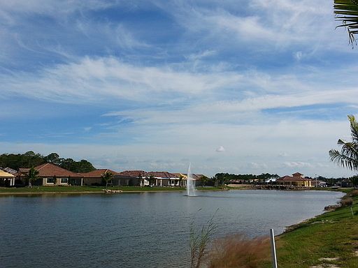 2nd image of 9508 Isla Bella Cir