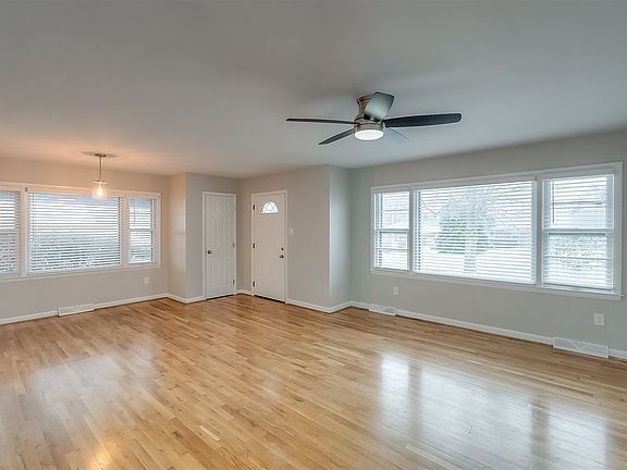 4th image of 509 Lamont Dr