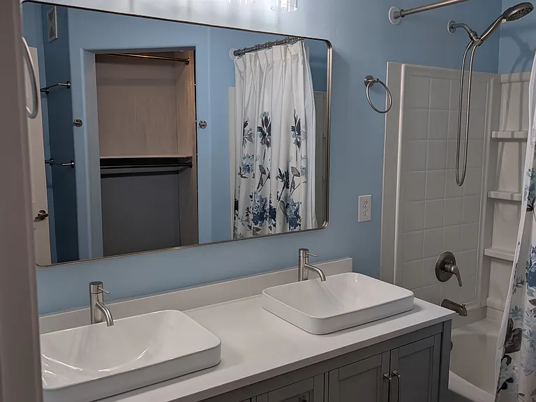 1920 E Bell Rd #1056 — Photo 1