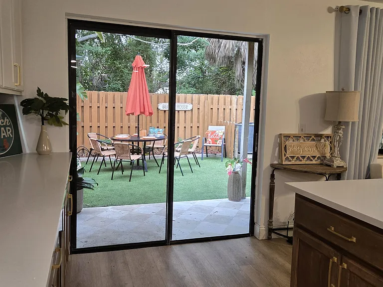 8761 Ilex Ct — Photo 13