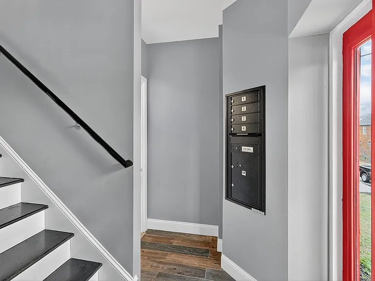 3914 10th St NE #3 — Photo 17