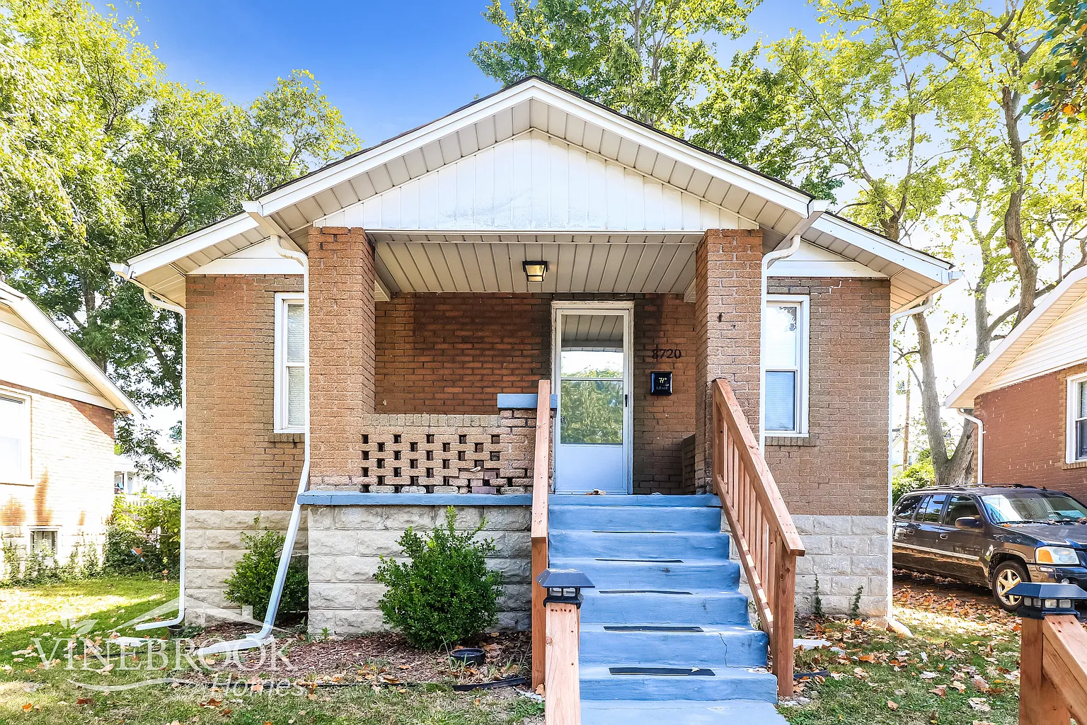 3720 Edmundson Rd photo 1