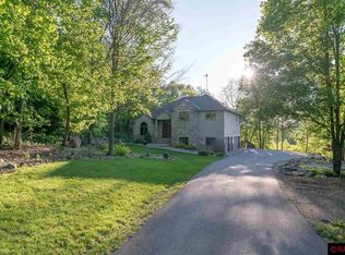 141 Decoria Hts, Mankato, MN 56001