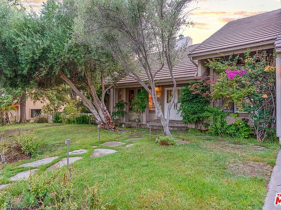 5th image of 5 Bronco Ln