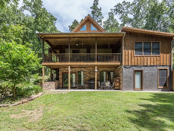 3rd image of 1219 Chestnut Creek Way