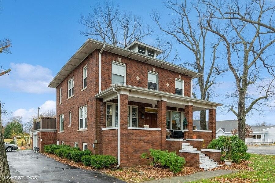 1st image of 2234 W Glenlord Rd