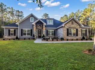 8702 Bronco Ln, Waller, TX 77484