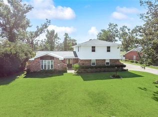 13 Palmer Dr, Luling, LA 70070