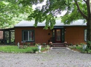 33 Maple Dr, Lansing, NY 14882