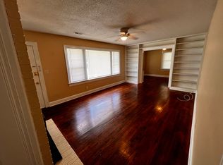 106 N Elm St, Greenville, NC 27858