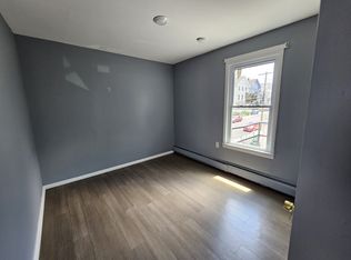 88 Twiss St #2, Meriden, CT 06450