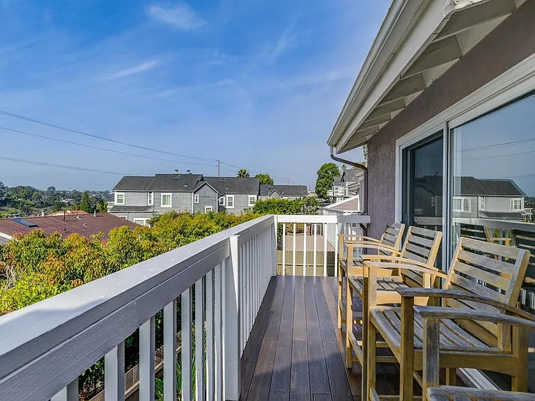 807 Highland Dr — Photo 42