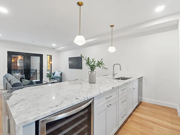 82 Colgate St #3 — Photo 7