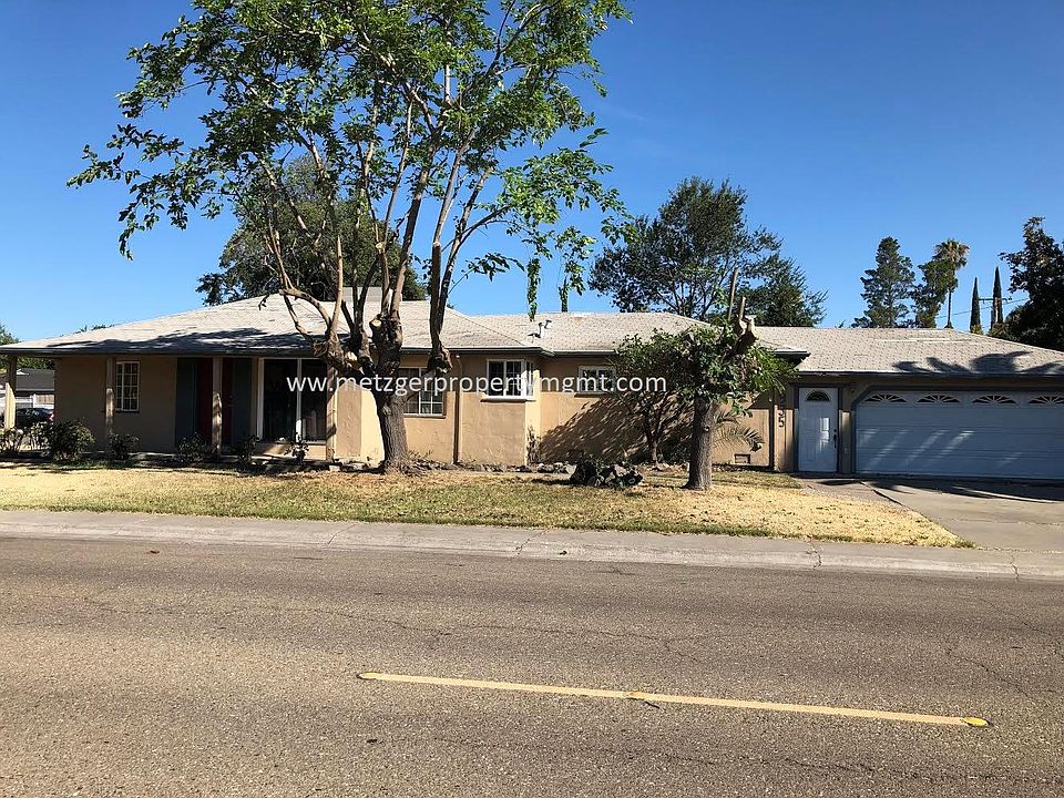 1st image of 935 W Longview Ave