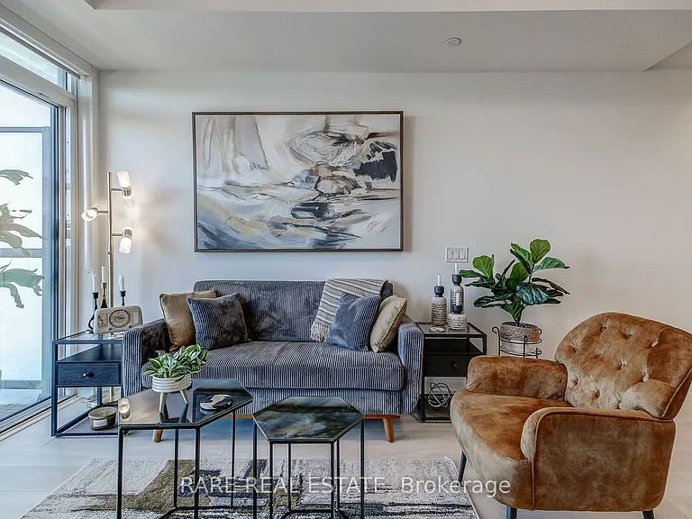 1285 Dupont St #1305 — Photo 13