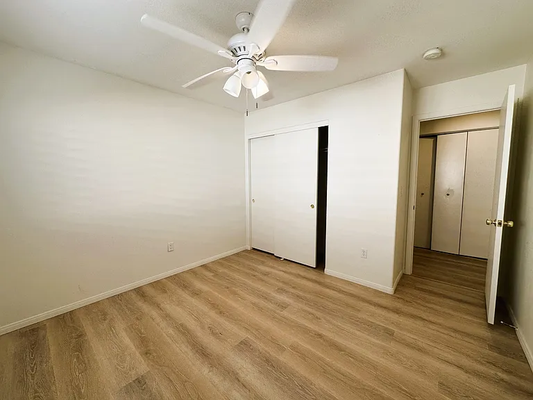 273 Rolling Springs Dr — Photo 25
