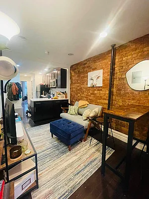 Rented by Living New York | media 9