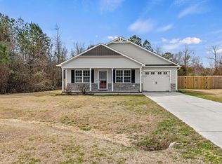 116 Heavens Gate Dr, Jacksonville, NC 28546