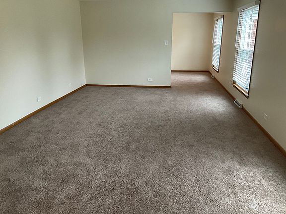 2nd image of 20400 Arcadian Dr