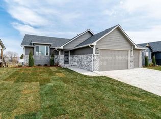 1256 E Outland Ct, Goddard, KS 67052