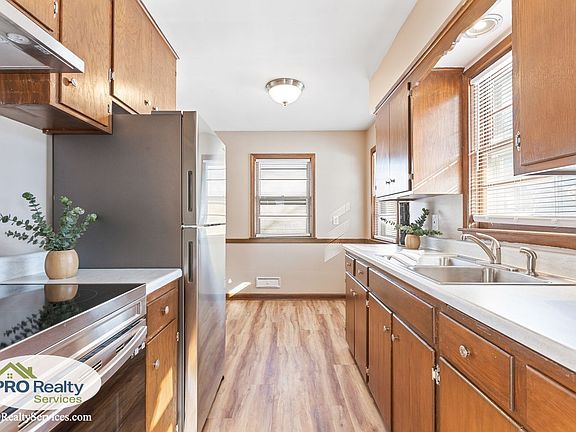 2nd image of 8700 W 35th St
