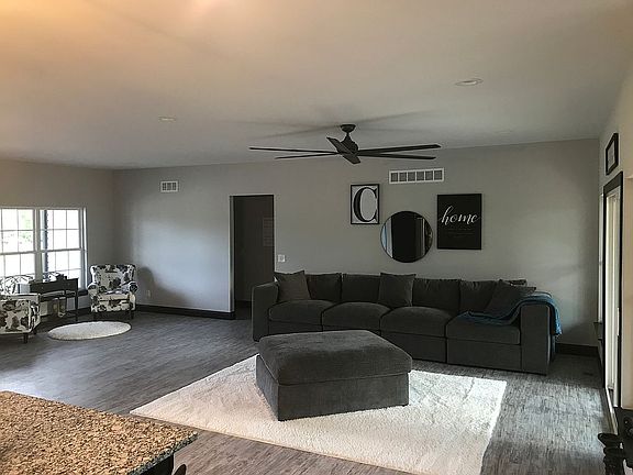 4th image of 109 Wildflower Ln