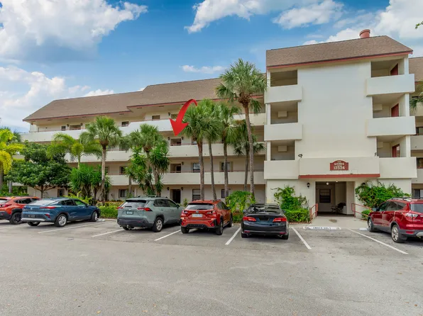 12524 SHORELINE Drive #302, Wellington, FL 33414