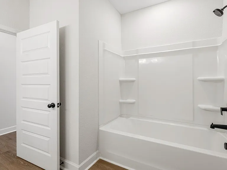 3017 Dowington Dr — Photo 29