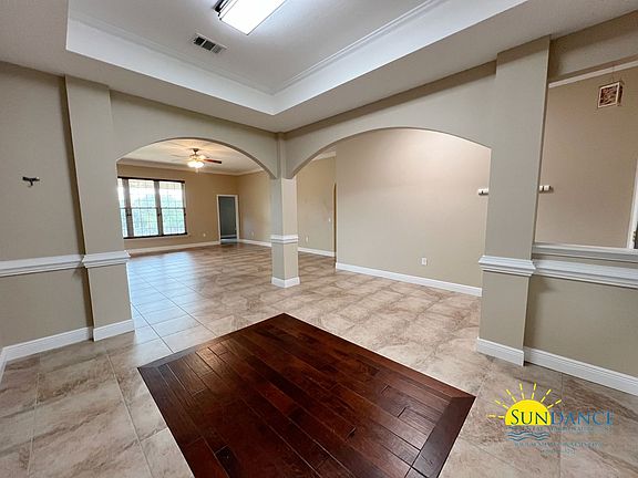 5th image of 539 Tom Sawyer Ln