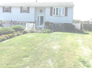 505 Springwood Dr, Verona, PA 15147