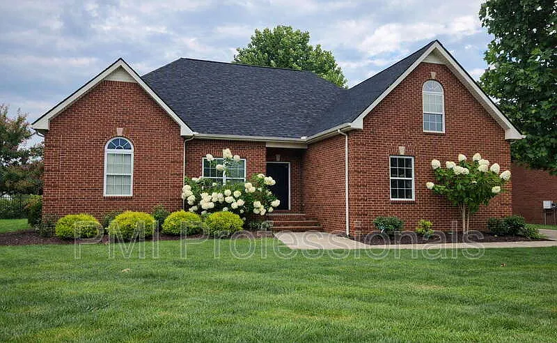 3606 Geneva Dr