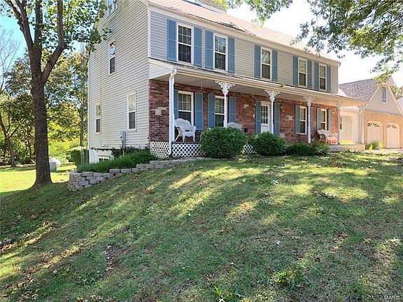 5th image of 222 Circle Dr