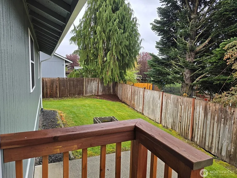 11413 SE 307th Pl — Photo 17