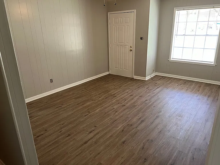 3161 Glenda Ave #202 — Photo 11