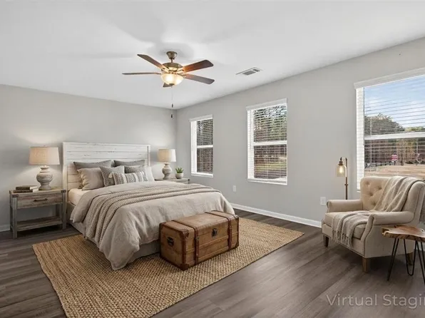 142 Brexley Dr, Calhoun, GA 30701